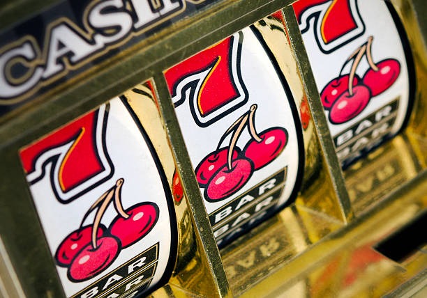 Live blackjack table with dealer and HD camera feed